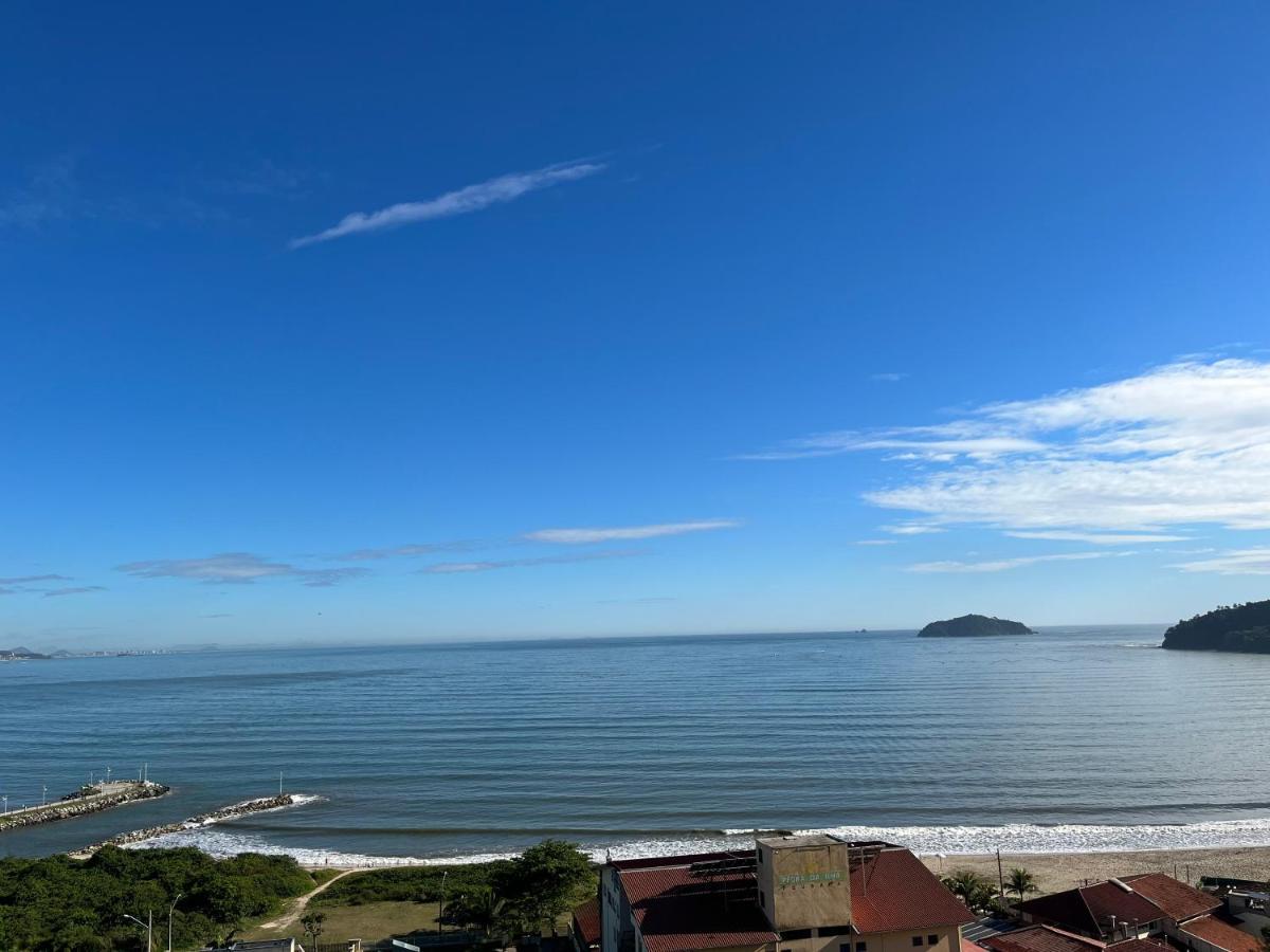 Apartamento Novo Frente Mar Com Piscina Em Home Club ペーニャ エクステリア 写真