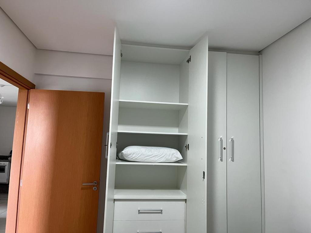 Apartamento Novo Frente Mar Com Piscina Em Home Club ペーニャ エクステリア 写真
